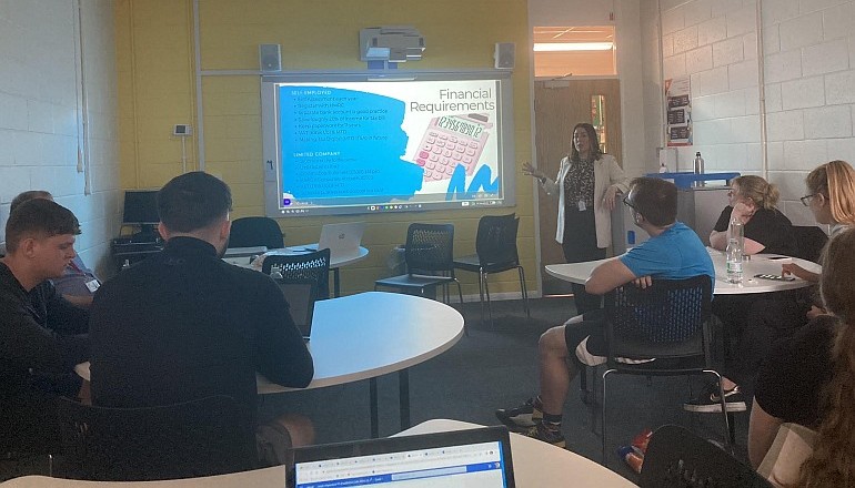 Alexis Charkiw hosting a workshop